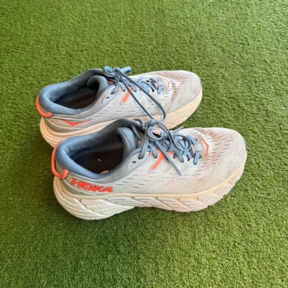 HOKA Gaviota 4 Running Shoes – Size 8.5